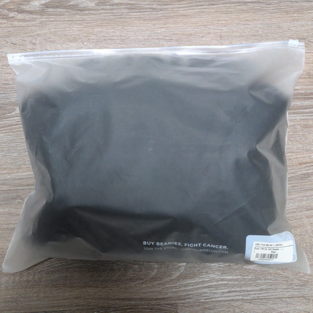 Love Your Melon Black Large sweater. - Picture 5 of 5